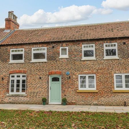 The Grooms Cottage York Exteriér fotografie